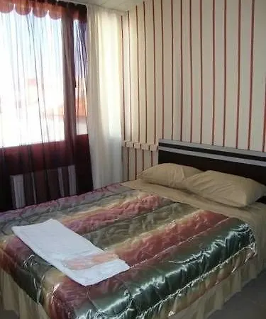 Madi Hotel