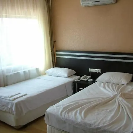 Madi Hotel 3*