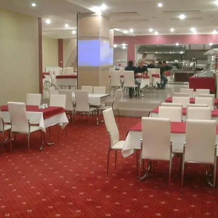 Madi Hotel